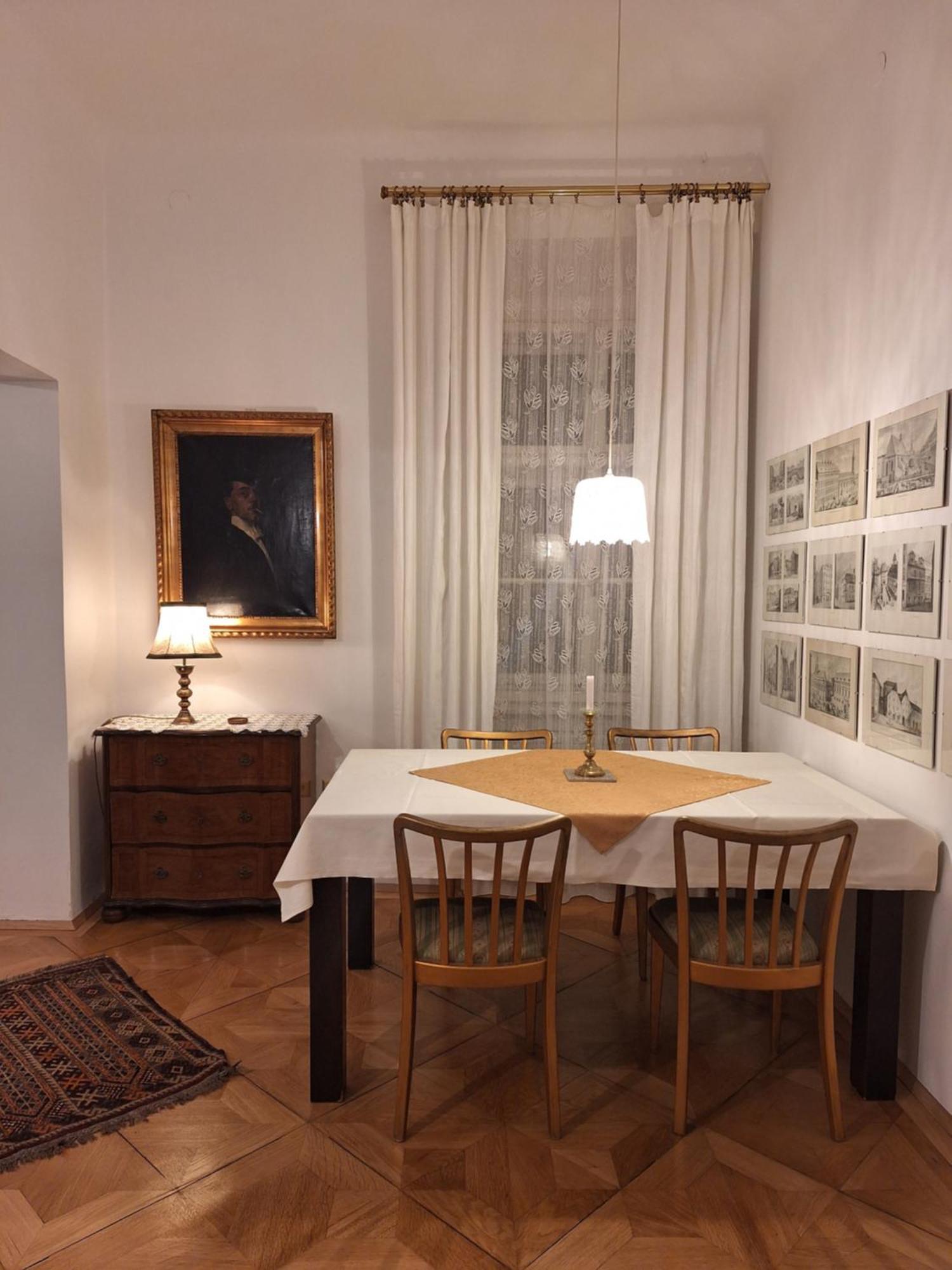 Apartment Altwien Esterno foto